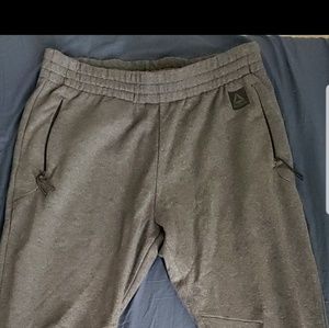 Reebok Combat legacy jogger